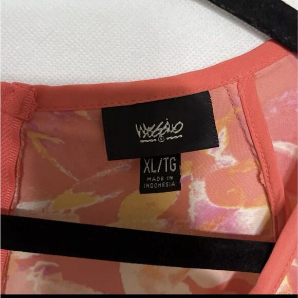 Mossimo Dress Size XL Knee Length Floral Pattern With Pockets - Picture 7 of 10